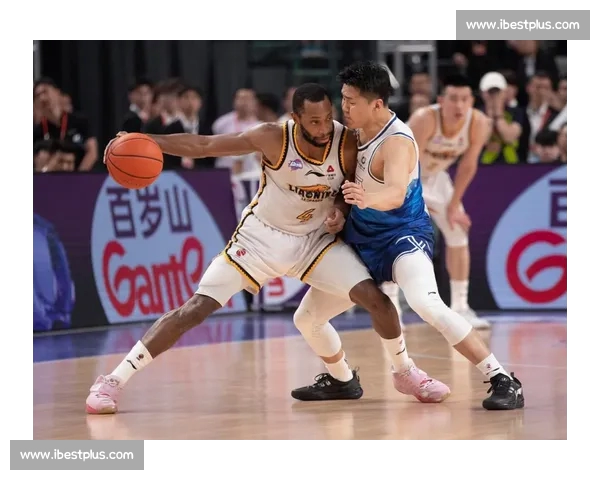 今日体育热点:足球世界杯预选赛激战正酣 篮球CBA季后赛迎来激烈对决 今日体育热点:足球世界杯预选赛激战正酣 篮球CBA季后赛迎来激烈对决